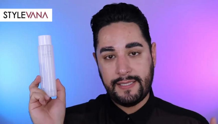 Stylevana - Vana Blog - K Beauty Youtube Makeup Artist Robert Welsh - SCINIC