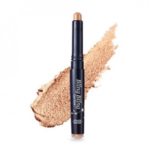 Stylevana - Vana Blog - K-Drama It's Okay to Not Be Okay - Seo Ye-ji - Etude House - Bling Bling Eye Stick