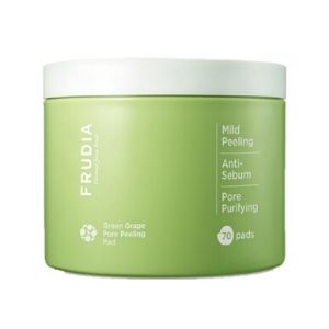 Stylevana - Vana Blog - Beauty Review Youtube Cassandra Bankson - FRUDIA - Green Grape Pore Peeling Pad