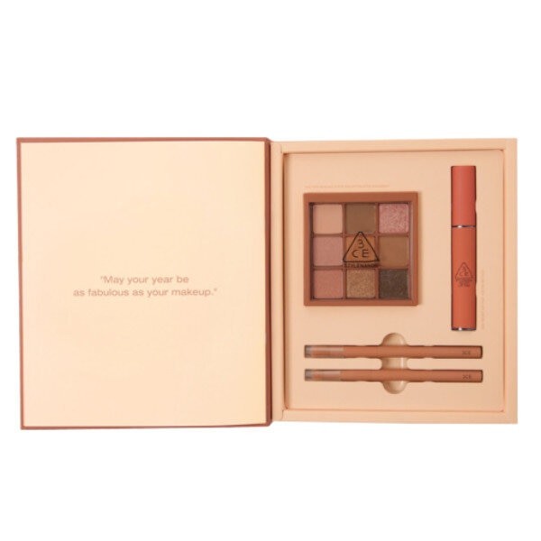 3CE / 3 CONCEPT EYES - Holiday Book