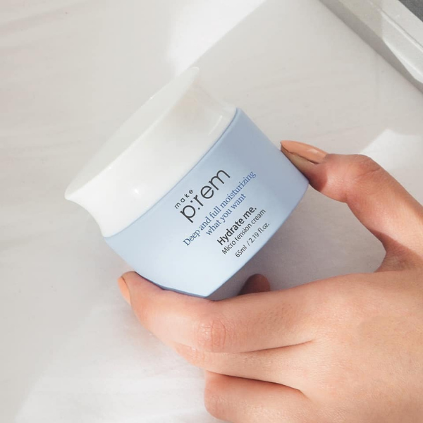 make prem Hydrate me Micro tension cream
