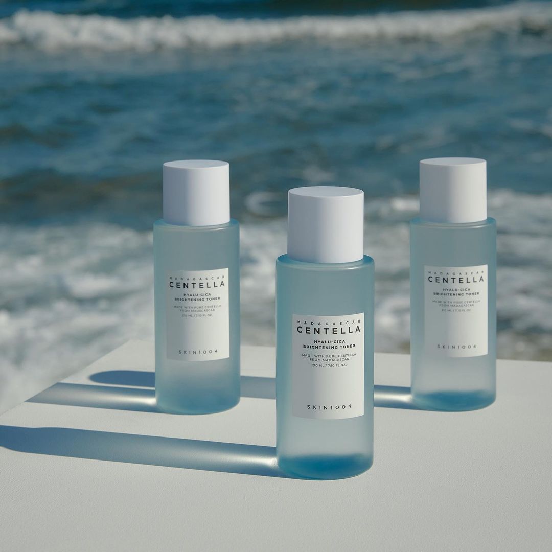 SKIN1004 Madagascar Centella Hyalu-Cica Brightening Toner