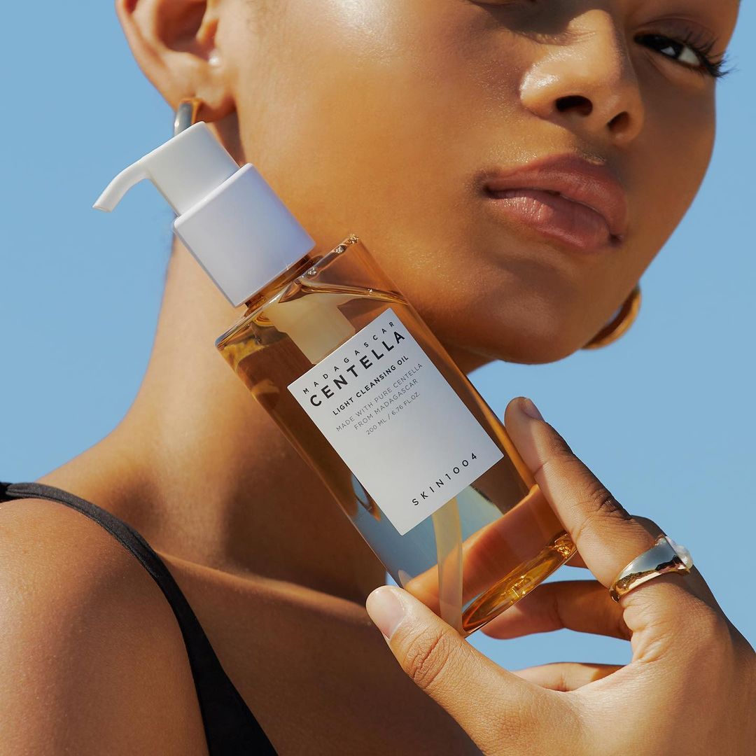 SKIN1004 Madagascar Centella Light Cleansing Oil