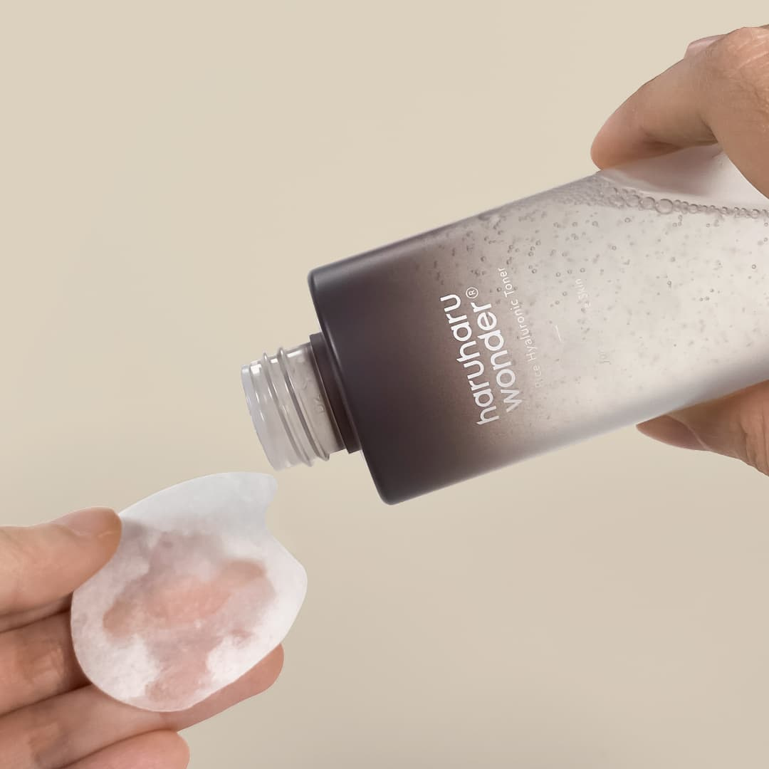 Haruharu WONDER Black Rice Hyaluronic Toner