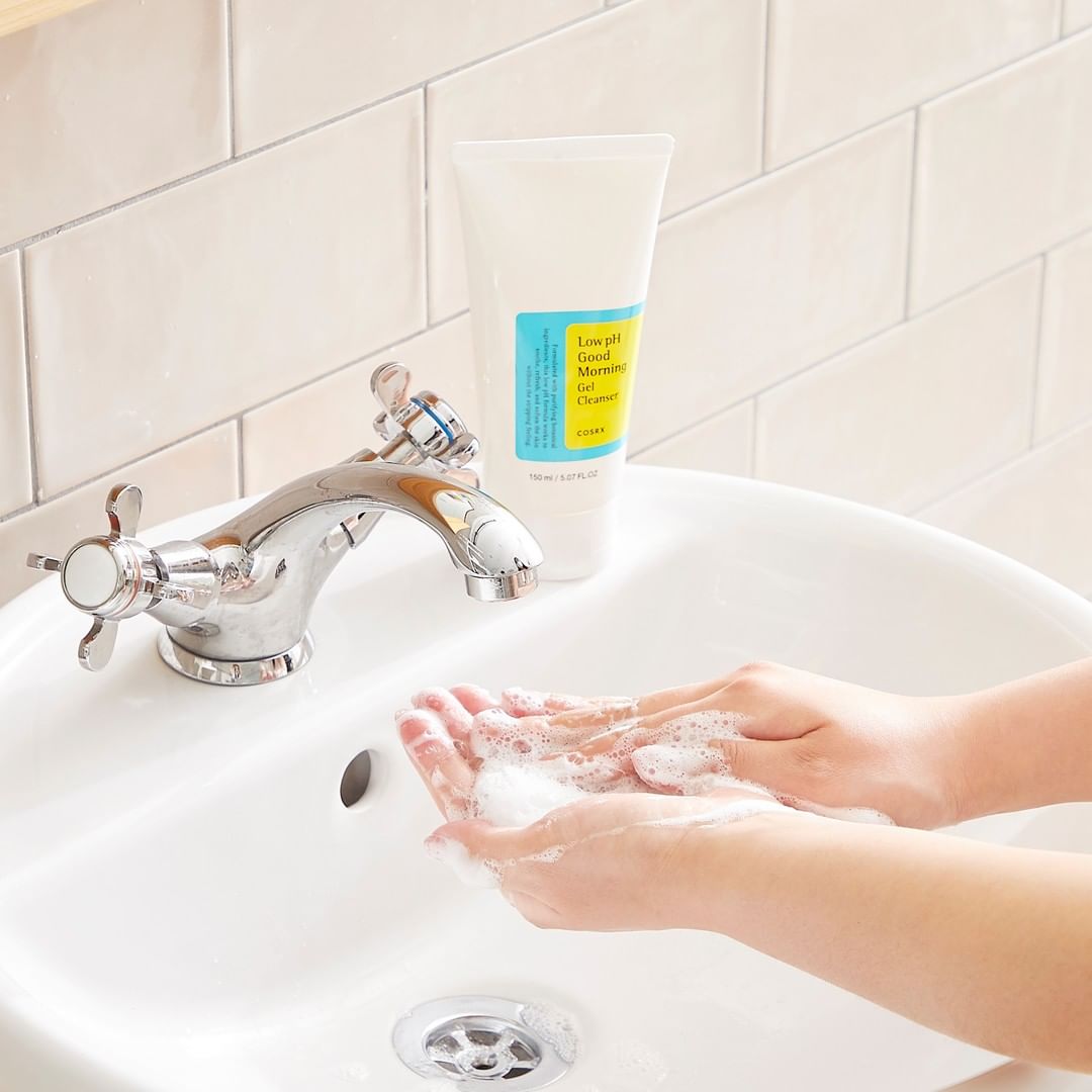 low ph good morning gel cleanser