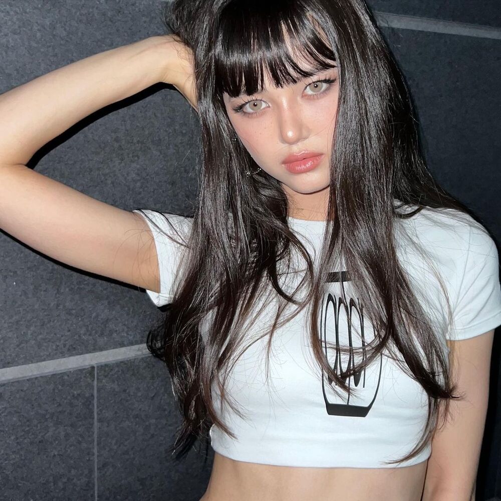 NewJeans Danielle Makeup Look