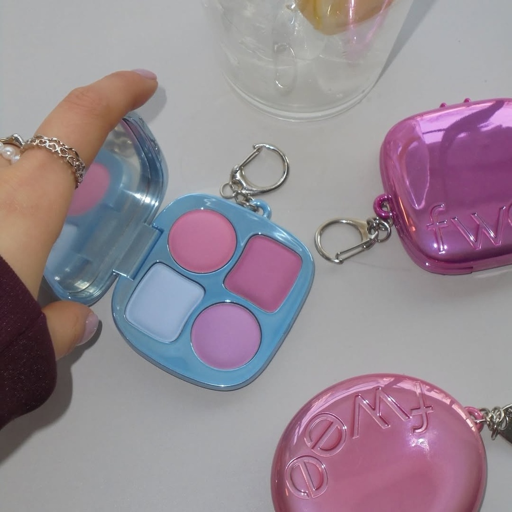 Fwee - Pocket Cheek Palette