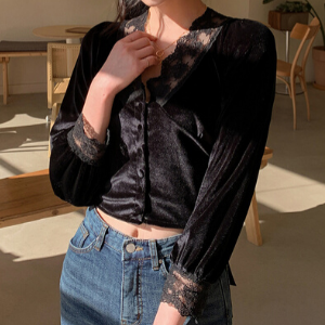  Chi Chi - Long-Sleeve Lace Trim Velvet Blouse
